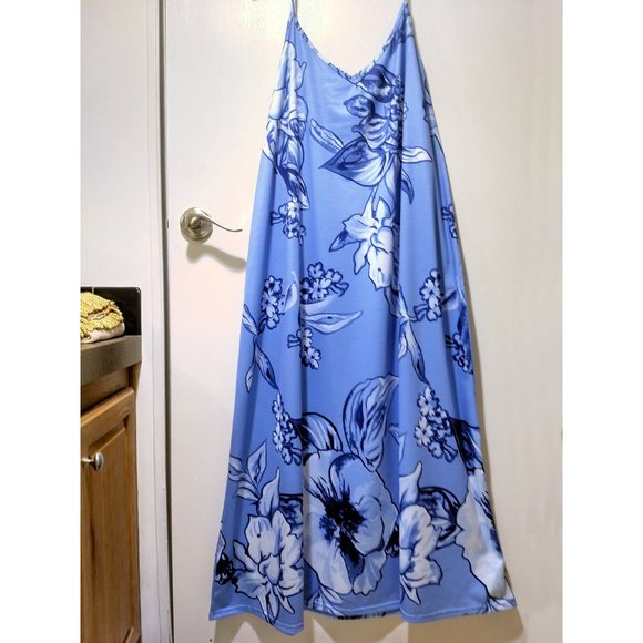 Floral Print Spaghetti Strap Swing Dress - Picture 5 of 5